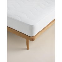 Supremely Washable Mattress Protector White
